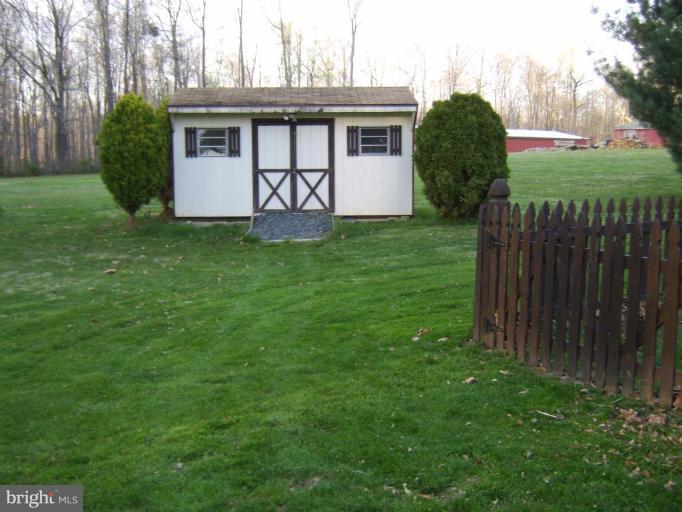 3410 Walnut Road Aberdeen, MD 21001 - Photo 4 of 30 Shed