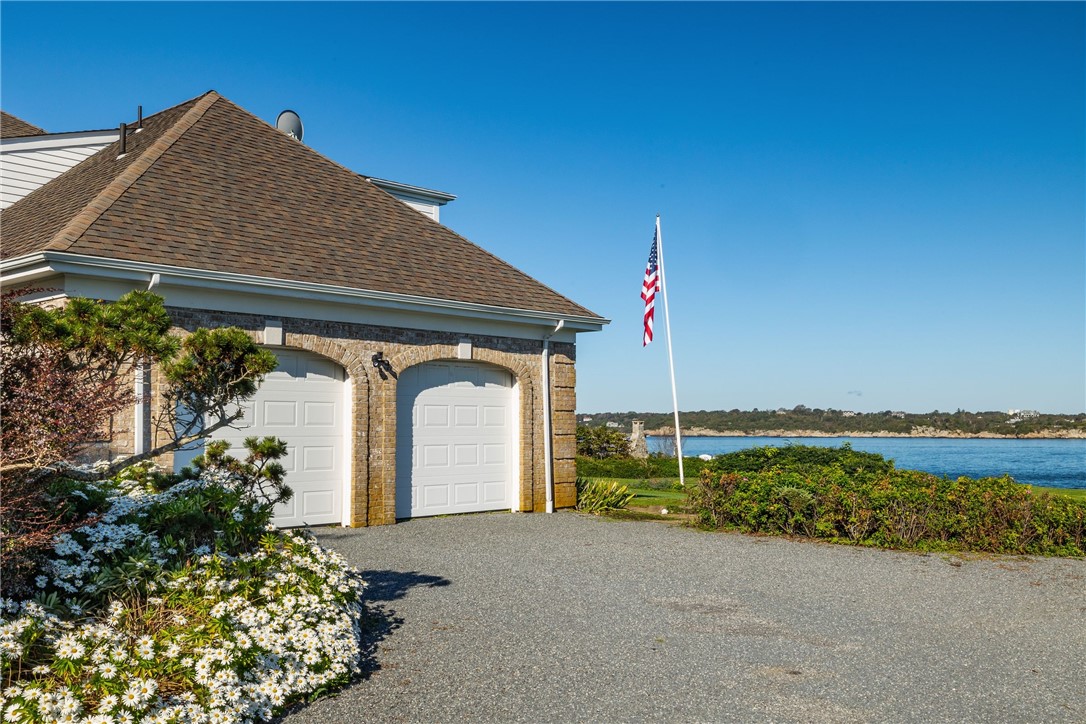 11 Ridge Road Newport, RI 02840 - Photo 34 of 38 2-car garage