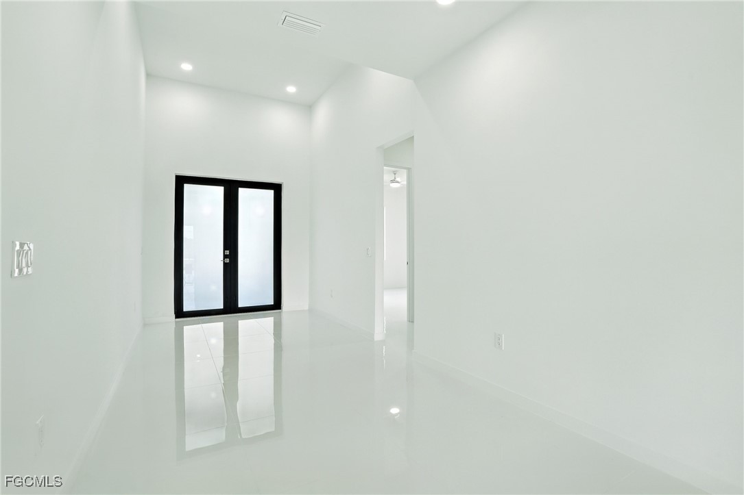 2725 Embers Parkway West Cape Coral, FL 33993 - Photo 3 of 32 close view of a bathroom with a window