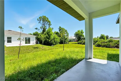 $425,000 | 2725 Embers Parkway West, Cape Coral, FL 33993