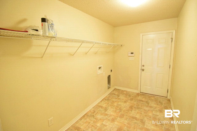 10690 Rigby Drive Mobile, AL 36695 - Photo 23 of 33 Laundry Room