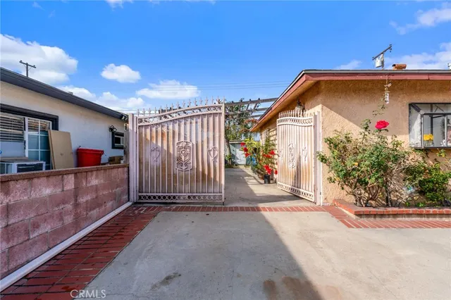 $590,000 | 2417 Notre Dame Avenue, Pomona, CA 91766