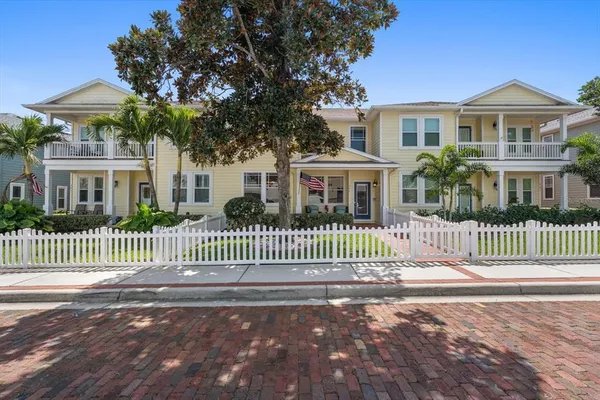 $479,000 | 251 1st Avenue Southwest, Largo, FL 33770
