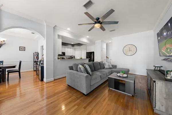 $479,000 | 251 1st Avenue Southwest, Largo, FL 33770