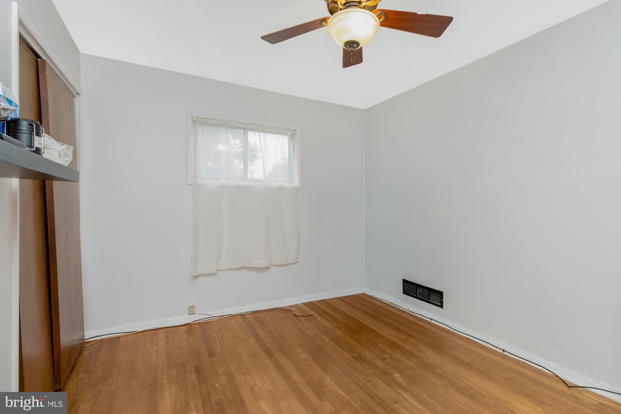 2700 Burridge Road Baltimore, MD 21234 - Photo 36 of 39 2nd bedroom