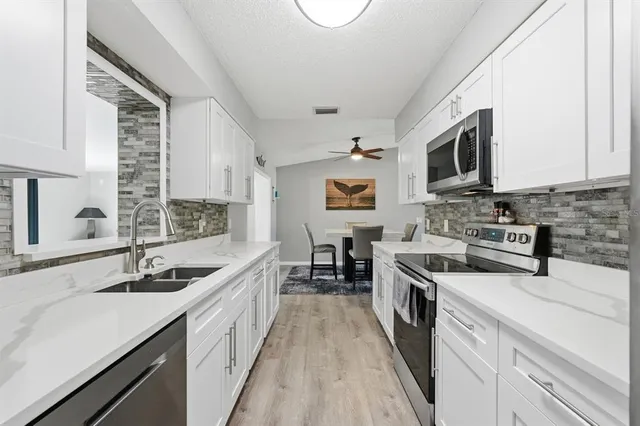 $389,000 | 3314 Travelers Palm Drive, Edgewater, FL 32141