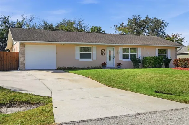 $389,000 | 3314 Travelers Palm Drive, Edgewater, FL 32141