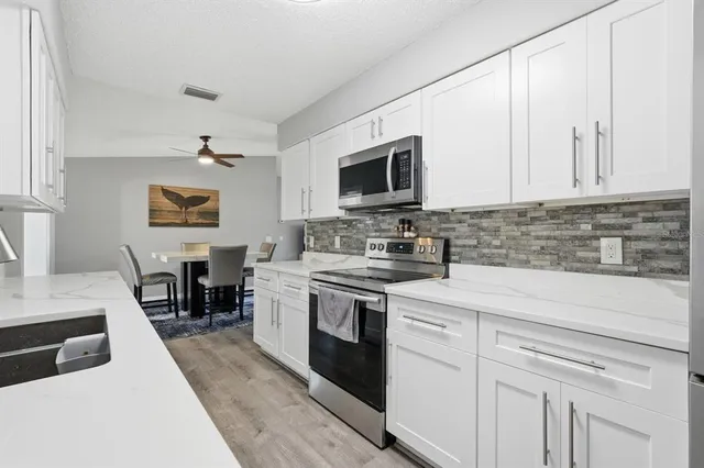 $389,000 | 3314 Travelers Palm Drive, Edgewater, FL 32141