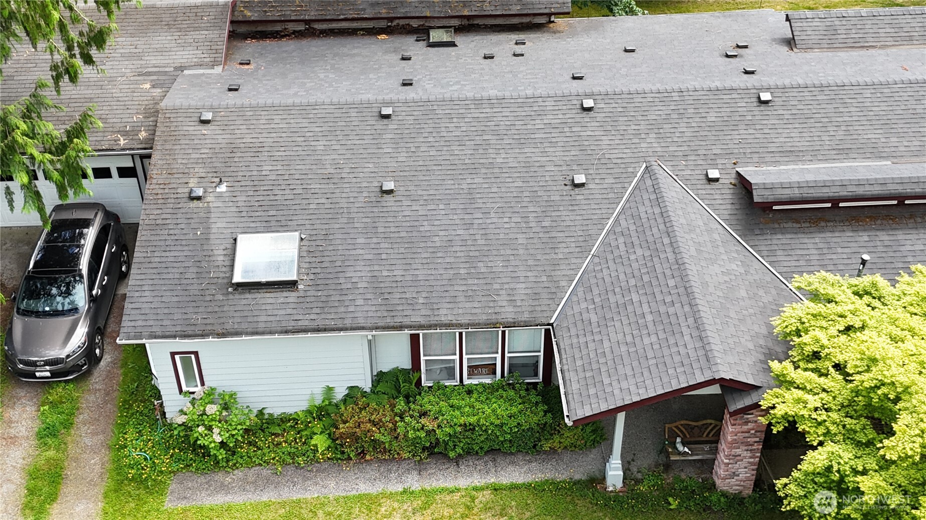 26204 Helmick Road Sedro-Woolley, WA 98284 - Photo 2 of 14
