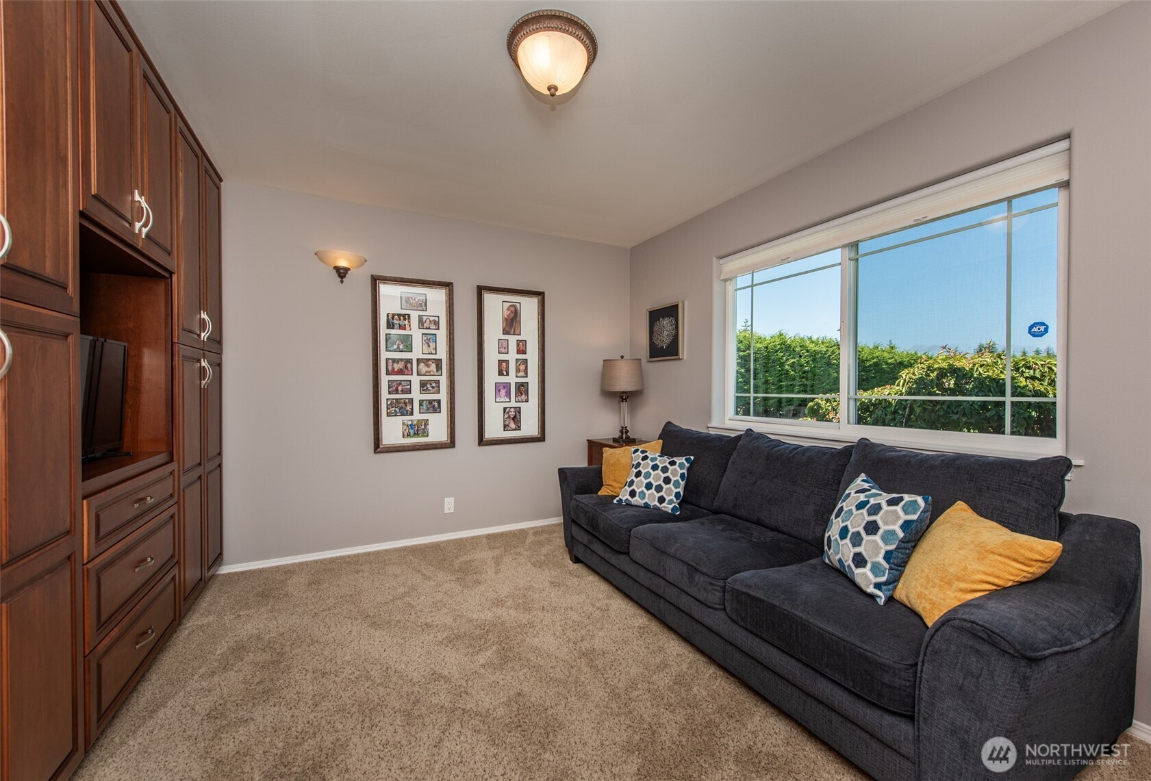 170 Donaper Road Sequim, WA 98382 - Photo 22 of 40 a living room with furniture and a window