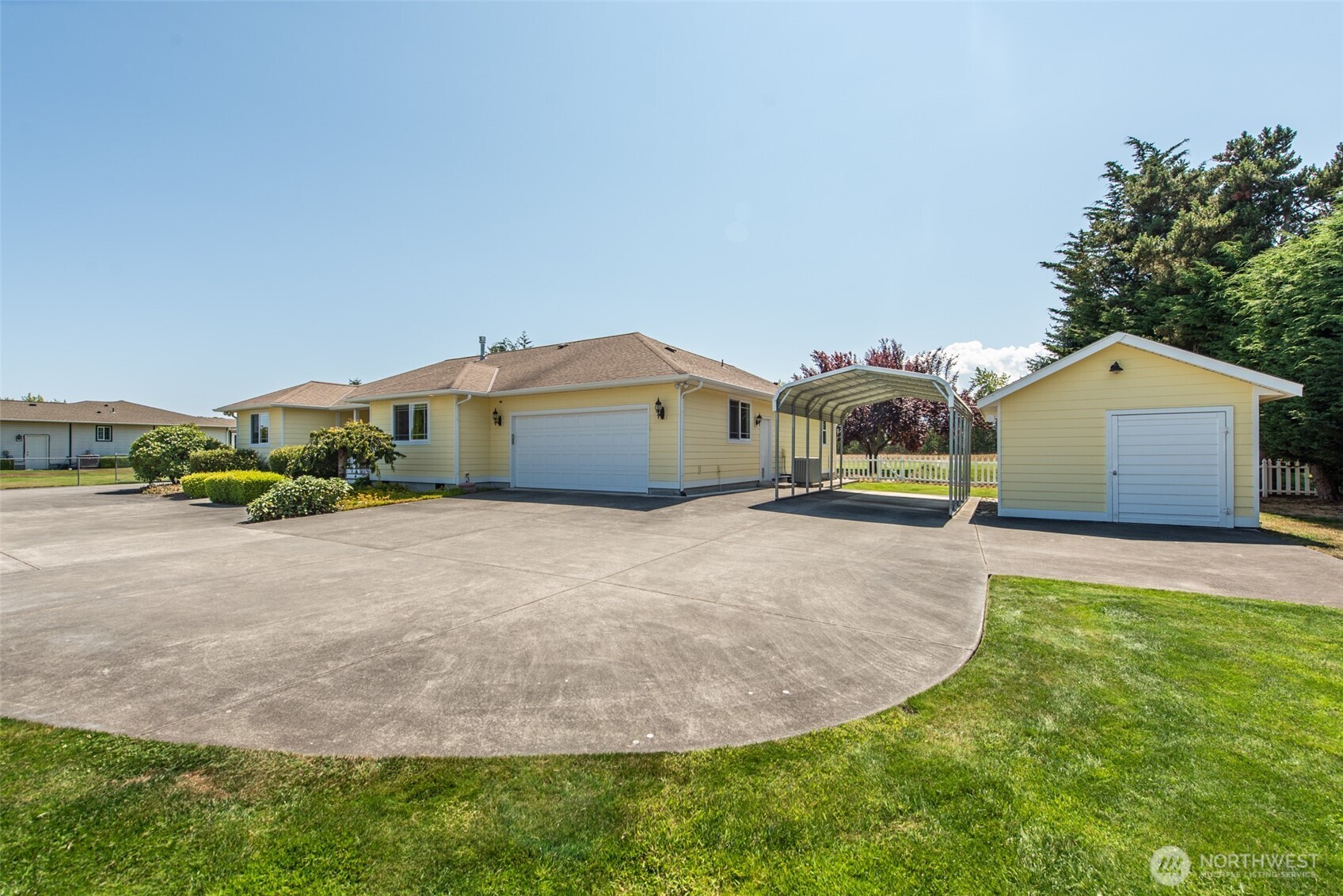 170 Donaper Road Sequim, WA 98382 - Photo 34 of 40 a house view with a garden space