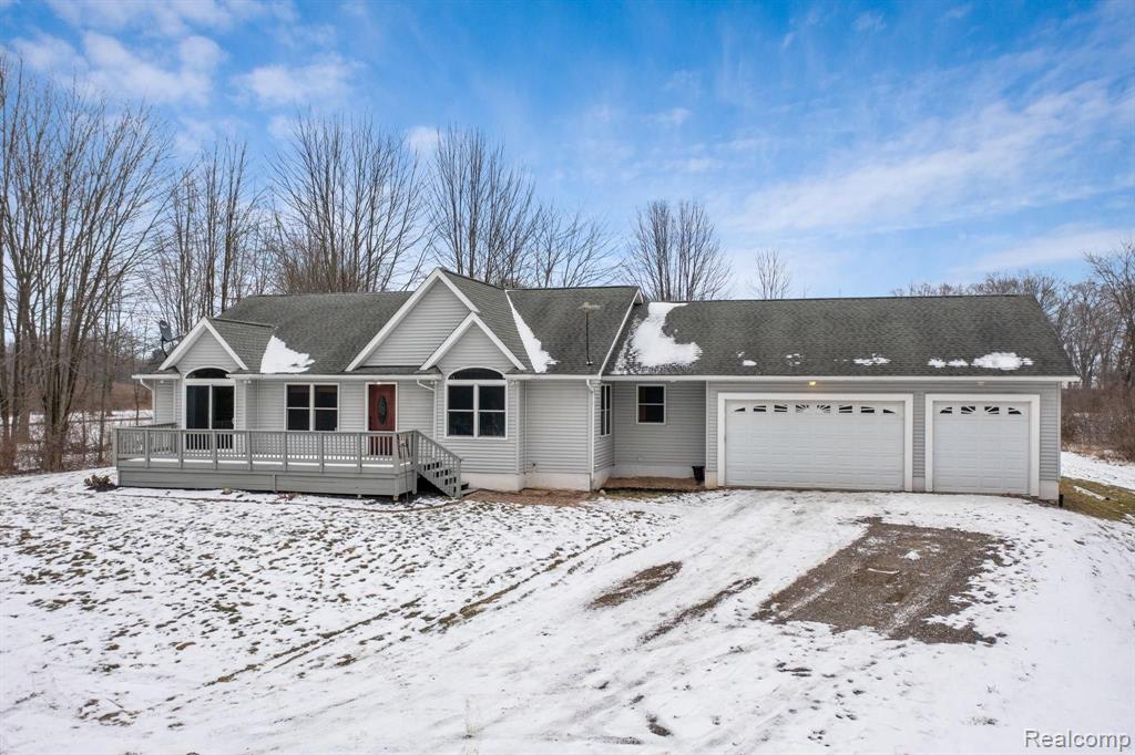 5300 Argentine Road Howell, MI 48855 - Photo 3 of 42