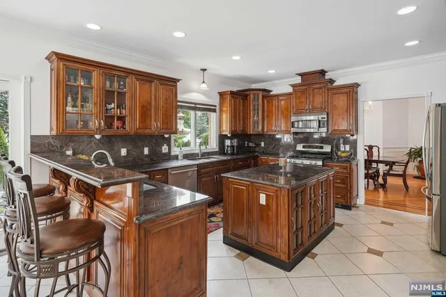 $1,888,000 | 719 Cypress Street, New Milford, NJ 07646