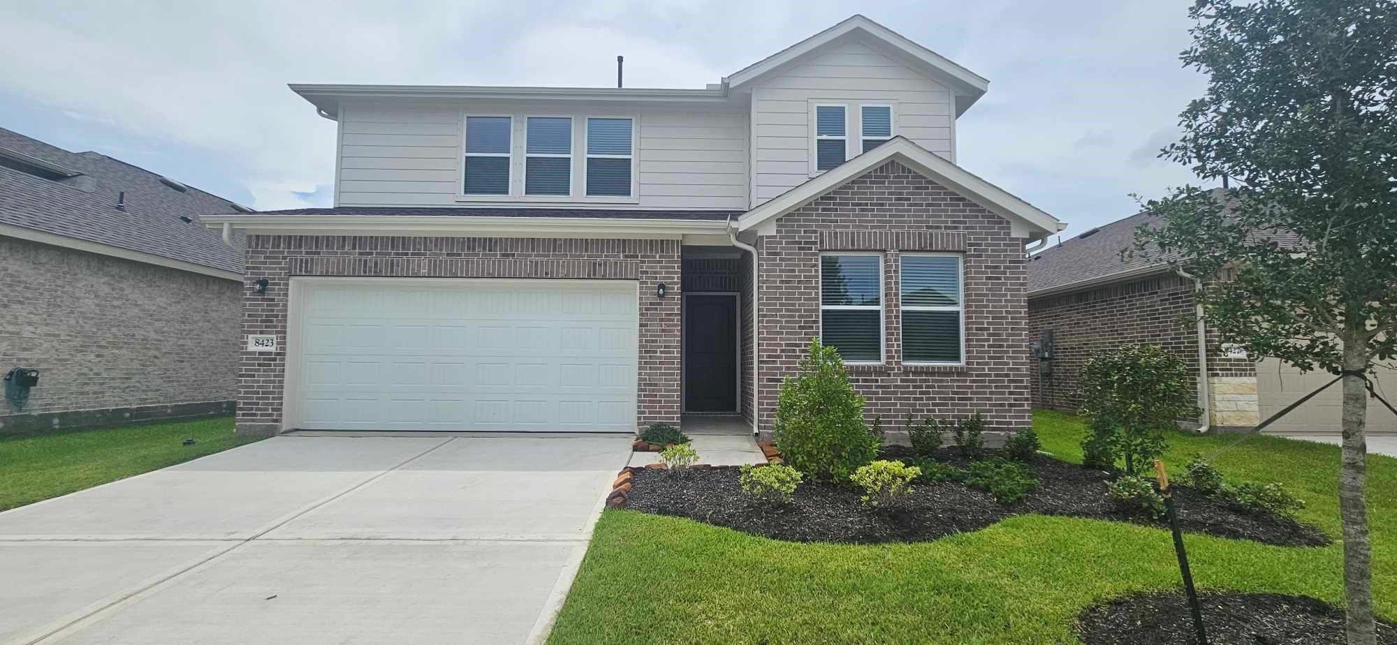8423 Bay Ridge Drive Baytown, TX 77523 - Photo 2 of 34