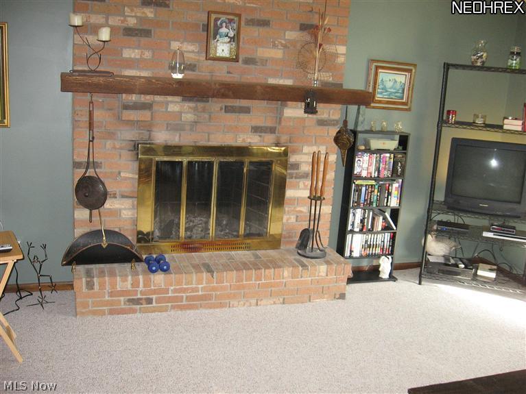 710 Bartlett Road Aurora, OH 44202 - Photo 5 of 16 Gallery Image 5