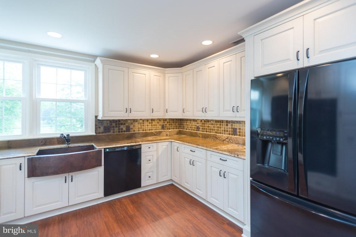 1110 Ryegate Road Baltimore, MD 21286 - Photo 11 of 30 Kitchen