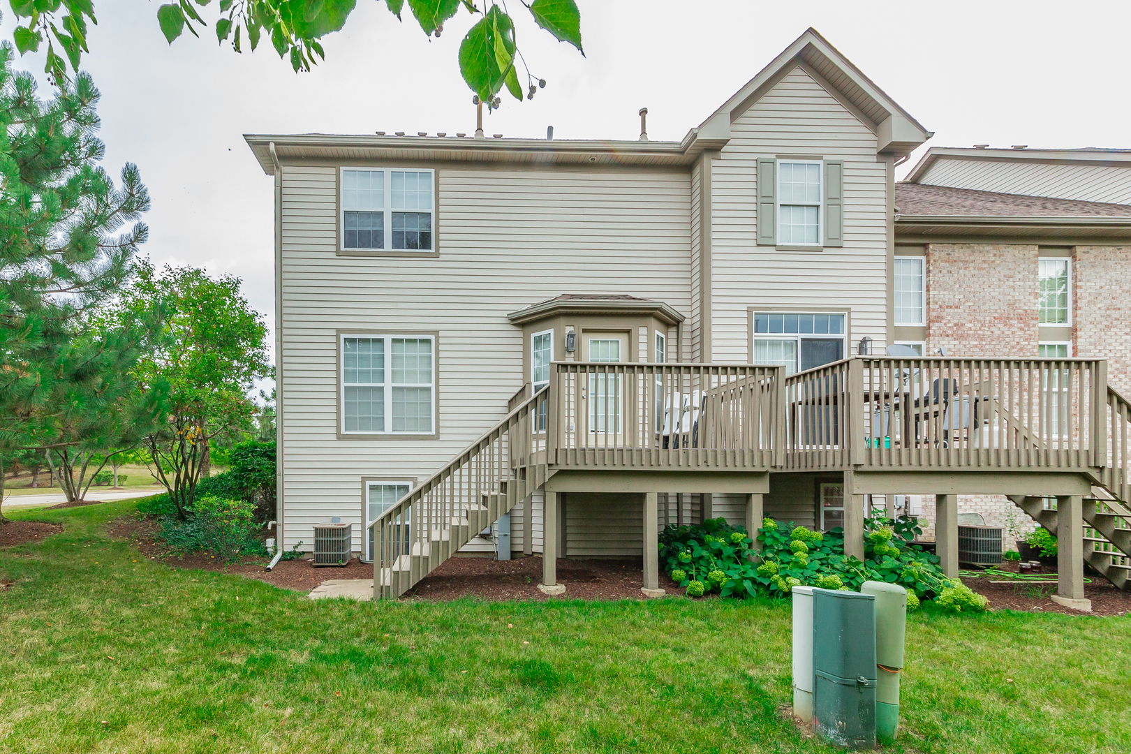 5533 McDonough Road, Unit 5533 Hoffman Estates, IL 60192 - Photo 4 of 22