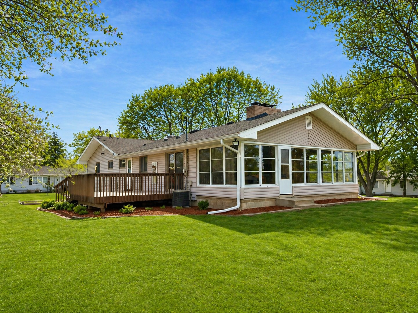 303 3rd Avenue Southwest Medford, MN 55049 - Photo 2 of 26