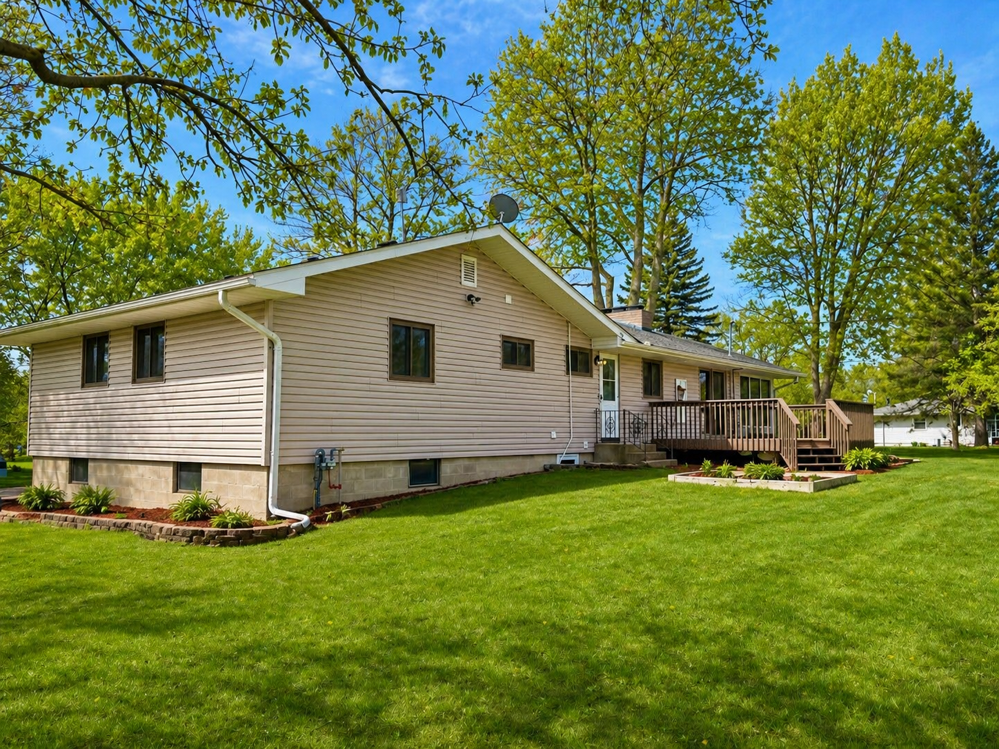 303 3rd Avenue Southwest Medford, MN 55049 - Photo 24 of 26