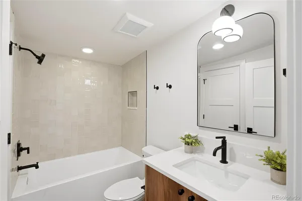 $1,849,000 | 243 South Emerson Street, Denver, CO 80209