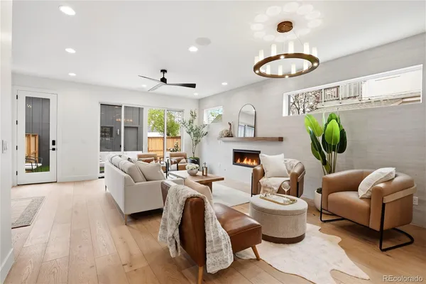 $1,849,000 | 243 South Emerson Street, Denver, CO 80209