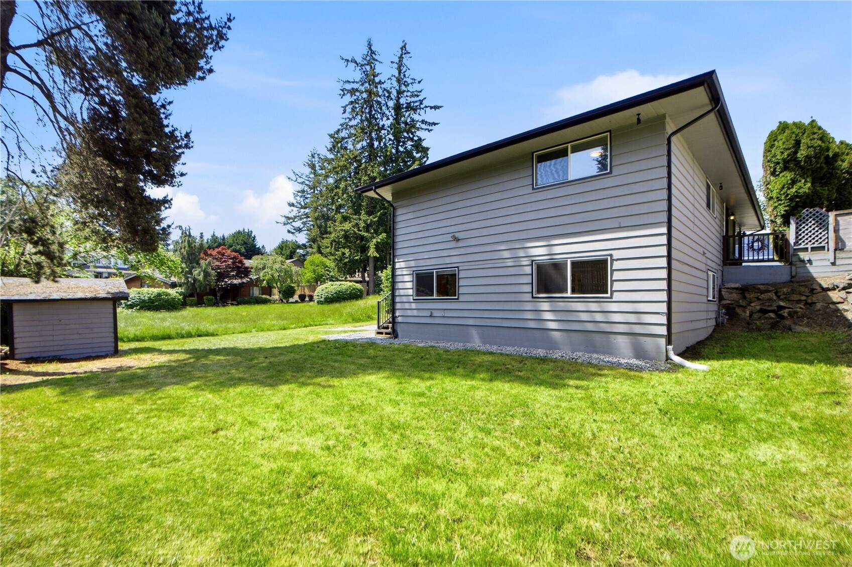 1832 Camas Avenue Northeast Renton, WA 98056 - Photo 31 of 34
