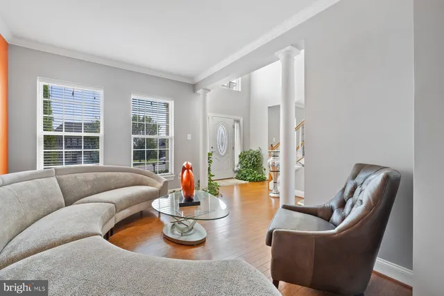 $725,000 | 6 Cedar Grove Court, Baltimore, MD 21237