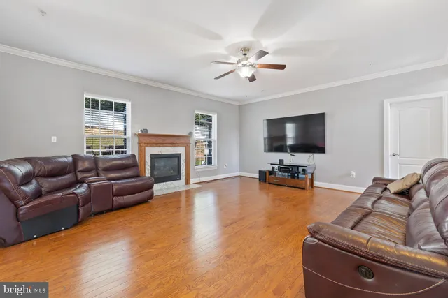 $725,000 | 6 Cedar Grove Court, Baltimore, MD 21237