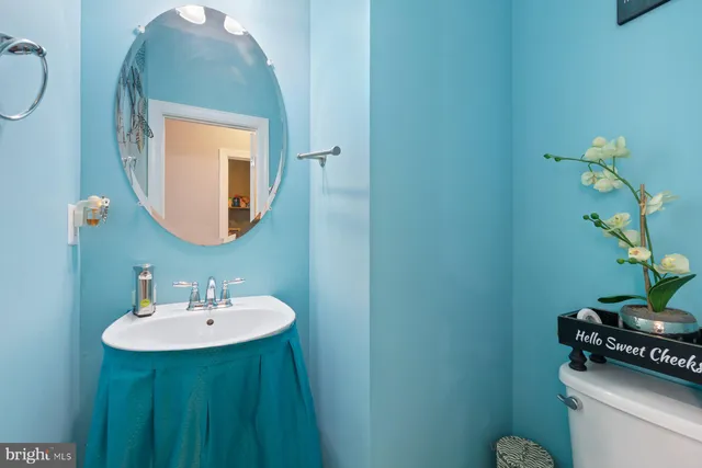 $725,000 | 6 Cedar Grove Court, Baltimore, MD 21237