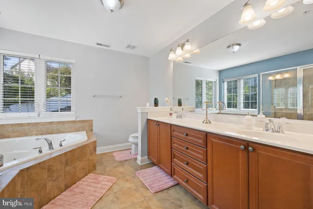 $725,000 | 6 Cedar Grove Court, Baltimore, MD 21237