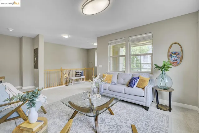 $649,000 | 6130 Old Quarry Loop, Oakland, CA 94605