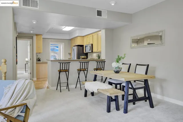 $649,000 | 6130 Old Quarry Loop, Oakland, CA 94605