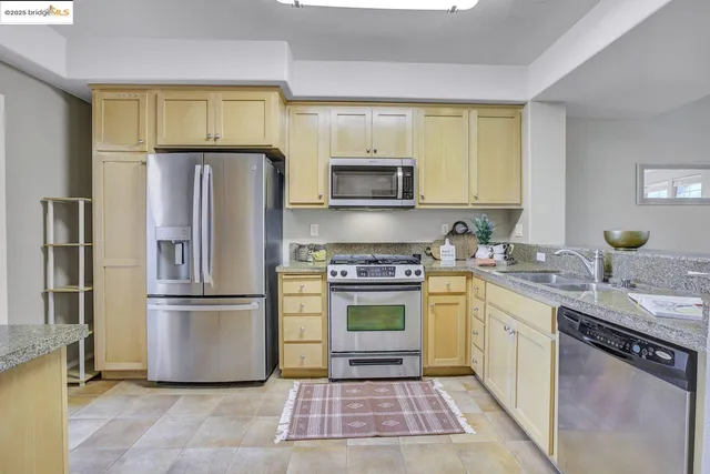 $649,000 | 6130 Old Quarry Loop, Oakland, CA 94605