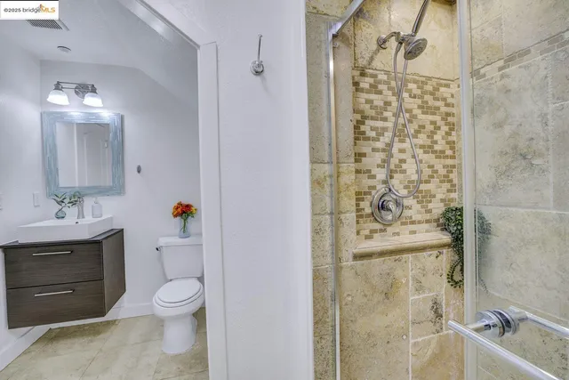 $649,000 | 6130 Old Quarry Loop, Oakland, CA 94605