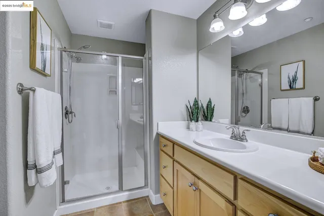 $649,000 | 6130 Old Quarry Loop, Oakland, CA 94605