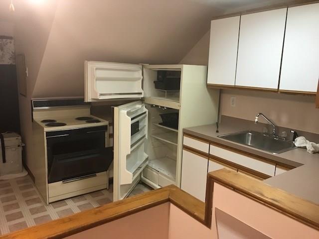 3439 Denny Street Pittsburgh, PA 15201 - Photo 16 of 23 Apartment 2 Eat-in Kitchen