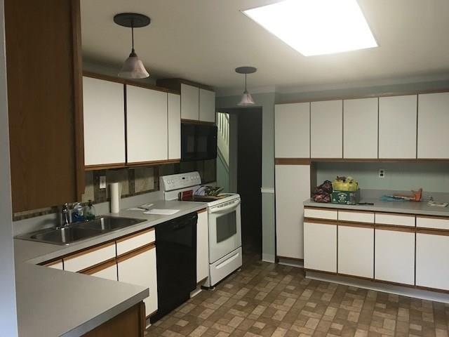 3439 Denny Street Pittsburgh, PA 15201 - Photo 8 of 23 Apartment 1 Kitchen
