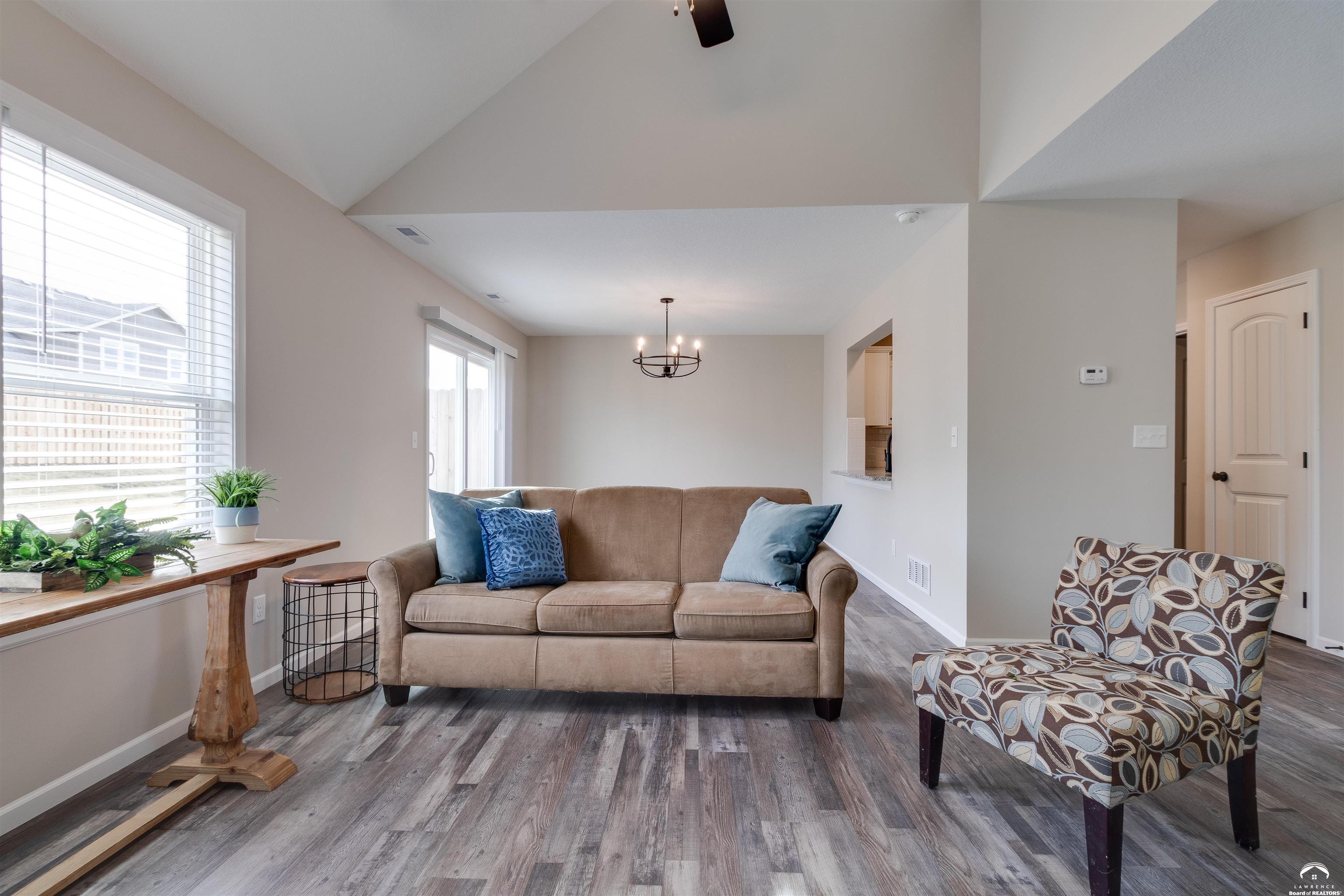 2512 Marcia Lane Lawrence, KS 66046 - Photo 7 of 25