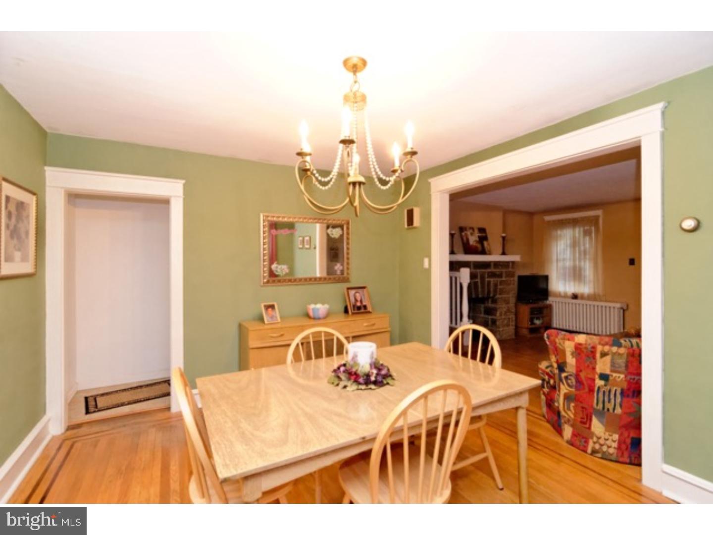 267 Ballymore Road Springfield, PA 19064 - Photo 7 of 23 Dining Room