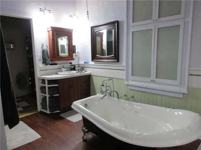 $295,000 | 201 Live Oak Street, Marlin, TX 76661