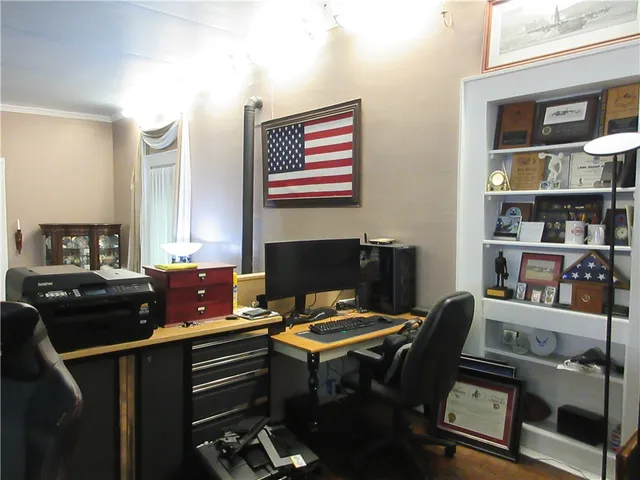 $295,000 | 201 Live Oak Street, Marlin, TX 76661