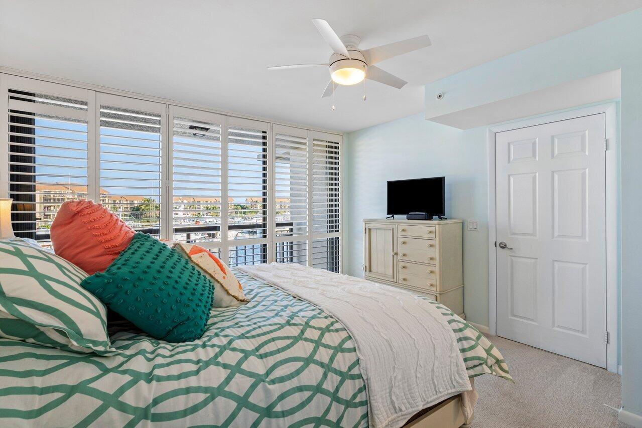 2601 Marina Isle Way, Unit 303 Jupiter, FL 33477 - Photo 17 of 36 Primary