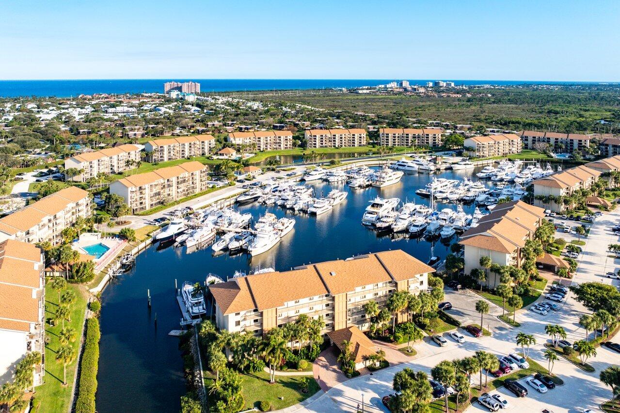 2601 Marina Isle Way, Unit 303 Jupiter, FL 33477 - Photo 30 of 36 BLDG 2101 overlooking Marina