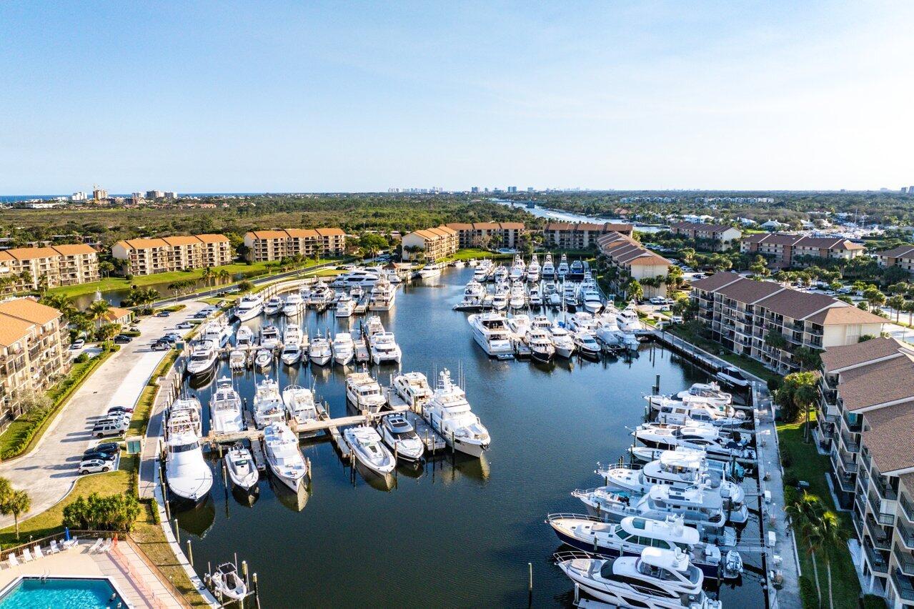 2601 Marina Isle Way, Unit 303 Jupiter, FL 33477 - Photo 33 of 36 Southern View Shot