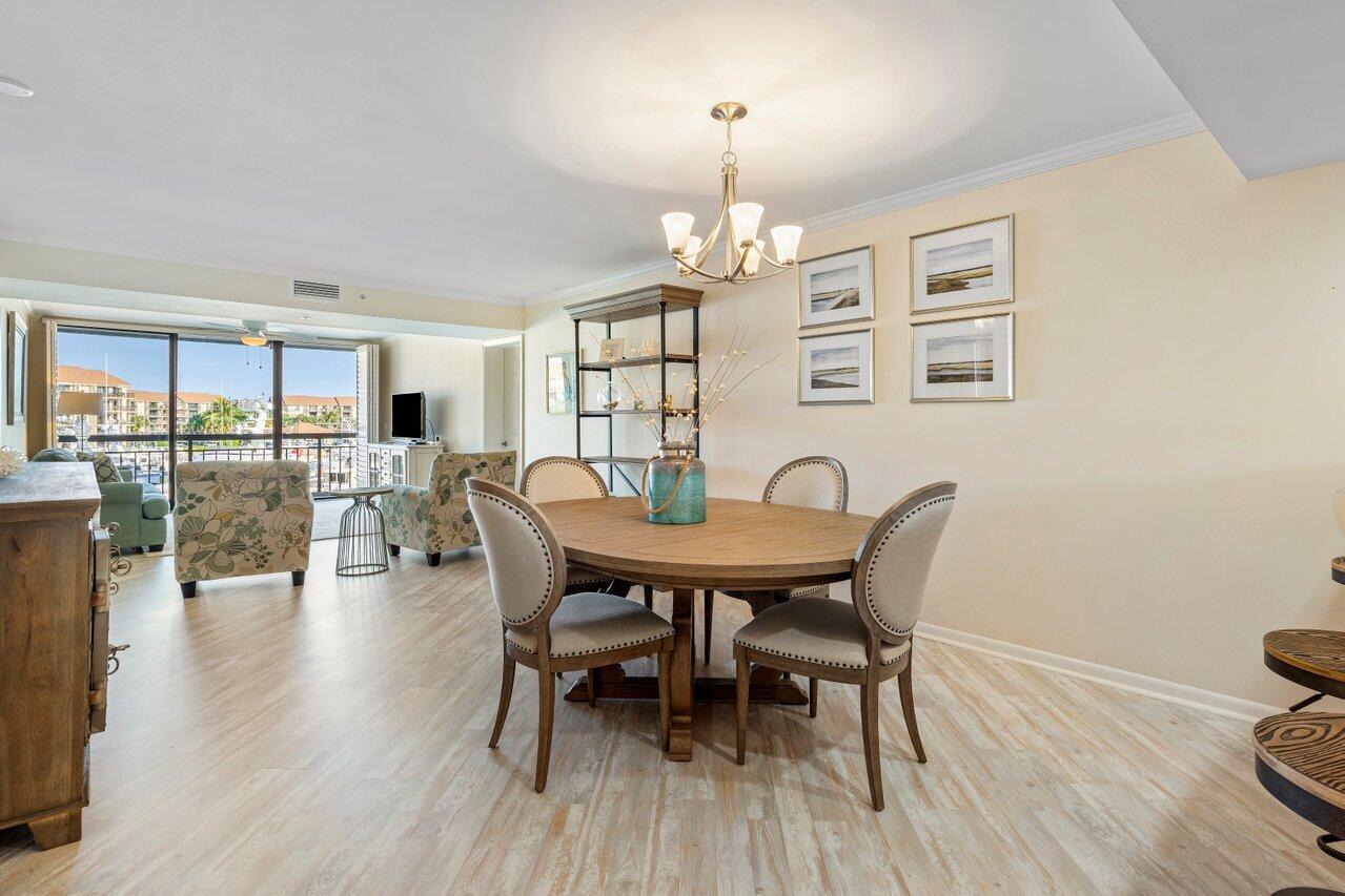 2601 Marina Isle Way, Unit 303 Jupiter, FL 33477 - Photo 9 of 36 Dining Area