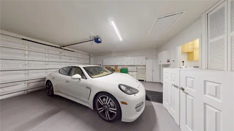 $1,098,000 | 1946 Harbor View Circle, Weston, FL 33327