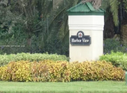 $1,098,000 | 1946 Harbor View Circle, Weston, FL 33327