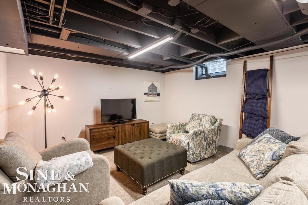1458 Hampton Road Grosse Pointe, MI 48236 - Photo 22 of 28