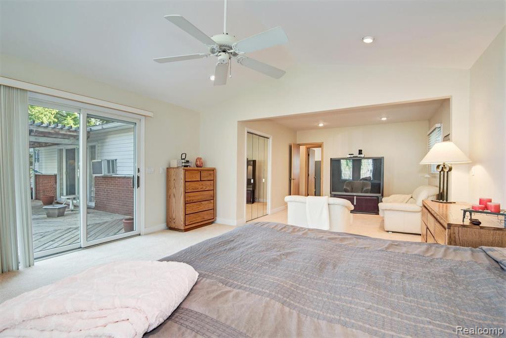 3775 South Canton Center Road Canton, MI 48188 - Photo 21 of 51