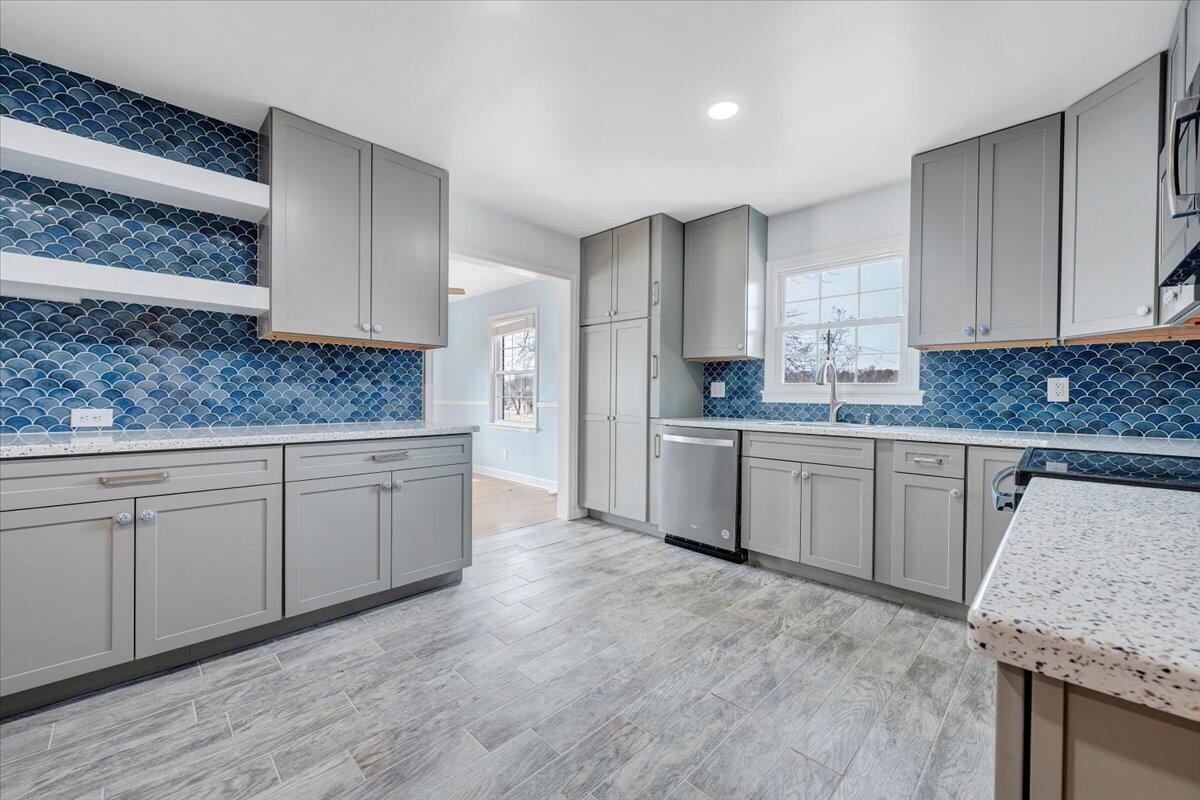 5001 Hildebrand Road Northwest Roanoke, VA 24012 - Photo 15 of 64 16-MIB09717